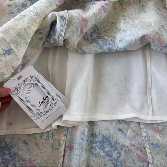 NWT Reformation French Style Floral Pattern Dress - Picture 6 of 11